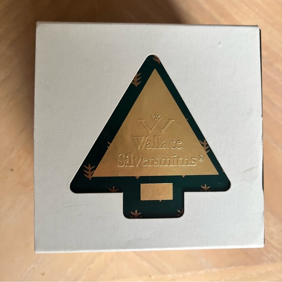 WALLACE SILVERSMITHS 1993 Annual Christmas Silverplated Bell Ornament NIB - Picture 7 of 13